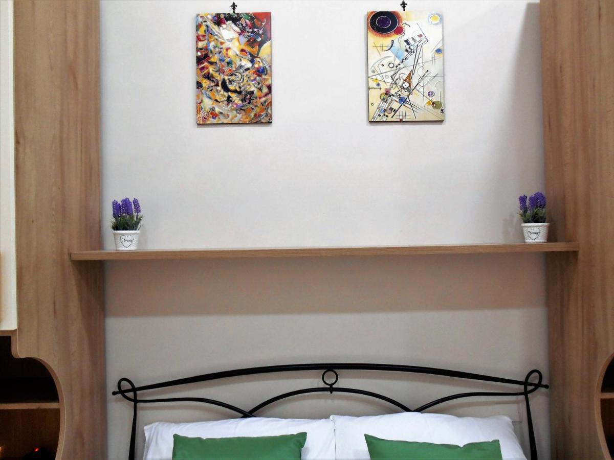 Essenza Di Napoli Bed and Breakfast Eksteriør billede