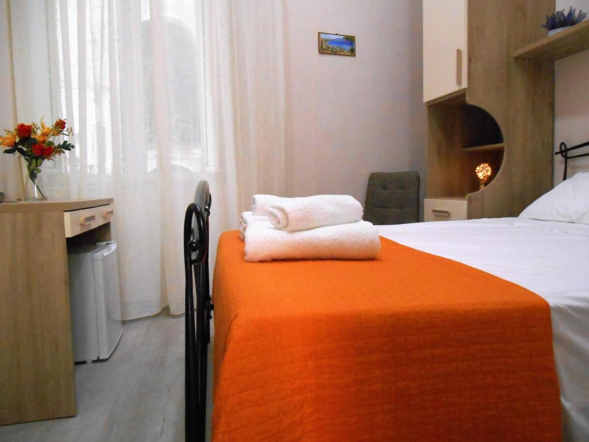 Essenza Di Napoli Bed and Breakfast Eksteriør billede