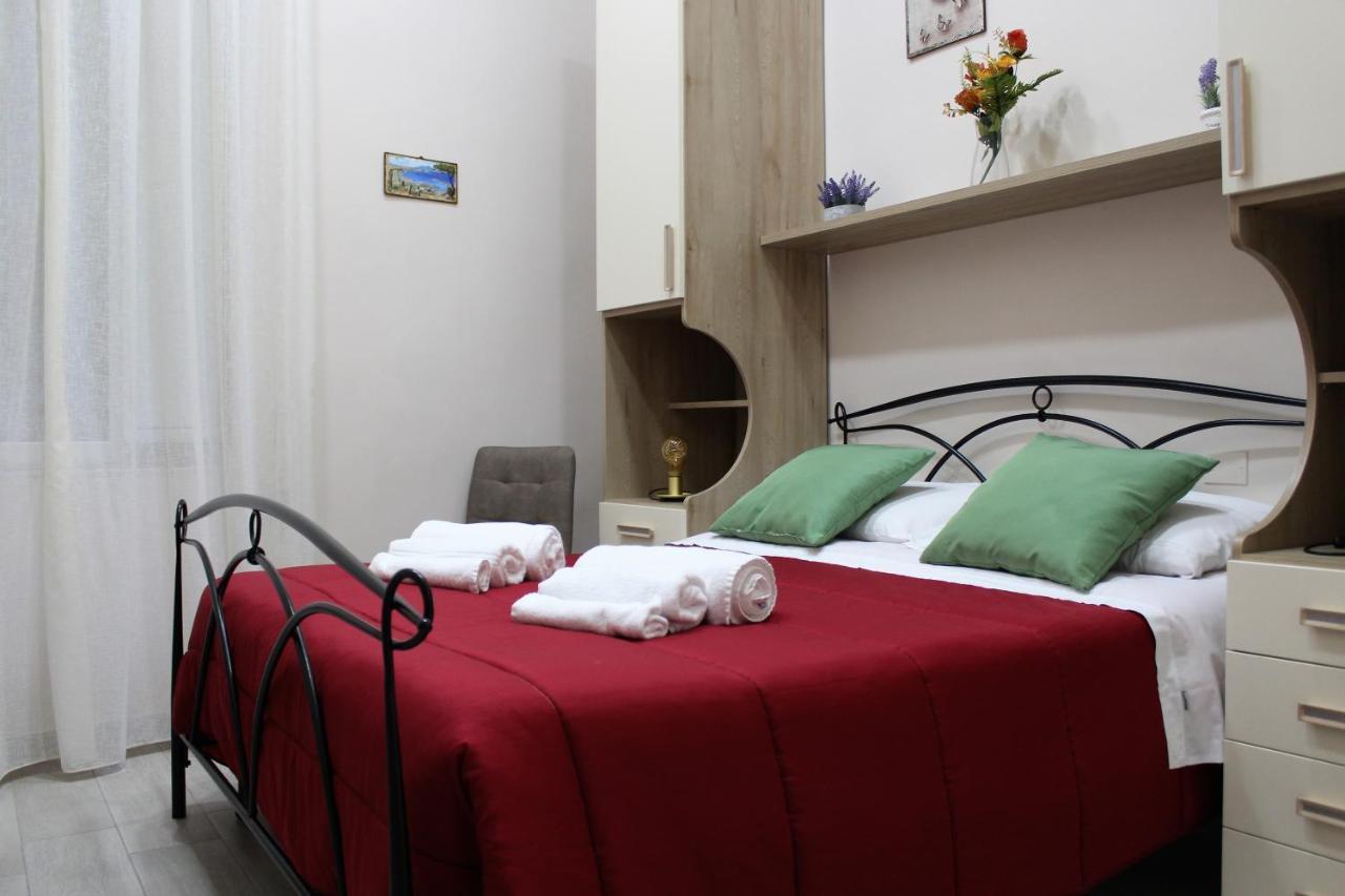 Essenza Di Napoli Bed and Breakfast Eksteriør billede